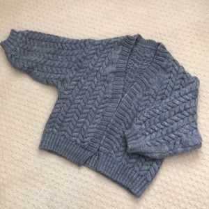 Beautiful cozy balloon sleeves cardigan/ wrap